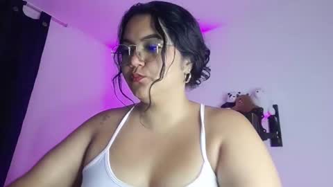 Snapshot of leah_yuah chatting on 23, 2, 2025 AYSHELL online show from 23, 2, 2025