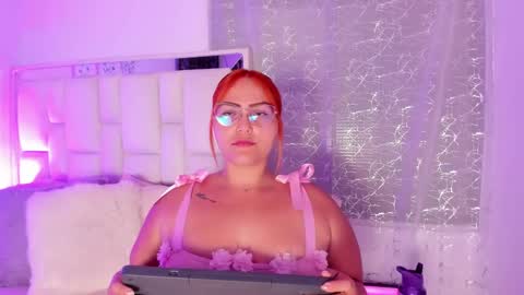 Leah  online show from 3, 10, 2025