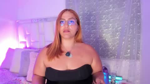 Snapshot of leahbarker chatting on 13, 2, 2026 Leah online show from 13, 2, 2026