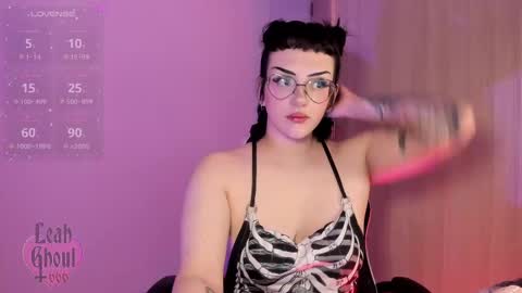 Snapshot of leahghoul666 chatting on 25, 2, 2025 Leah Independent Model OF leahghoul666 online show from 25, 2, 2025