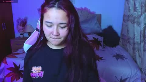 leakitten_ online show from 15, 10, 2025