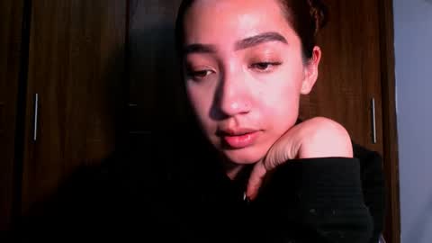 Snapshot of leanaalhub chatting on 1, 10, 2025 leanaalhub online show from 1, 10, 2025