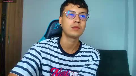 Snapshot of leaneseb chatting on 2, 7, 2026 leaneseb online show from 2, 7, 2026