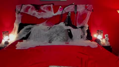 LeaNoir online show from 31, 10, 2025