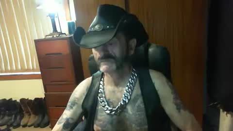 leathergreaser online show from 3, 3, 2026