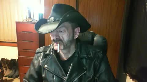leathergreaser online show from 15, 4, 2026