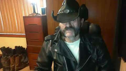 leathergreaser online show from 10, 6, 2026
