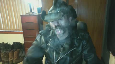 leathergreaser online show from 15, 6, 2026