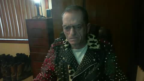 leathergreaser online show from 19, 6, 2026