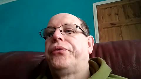 Snapshot of leatherpants68 chatting on 26, 3, 2026 leatherpants68 online show from 26, 3, 2026