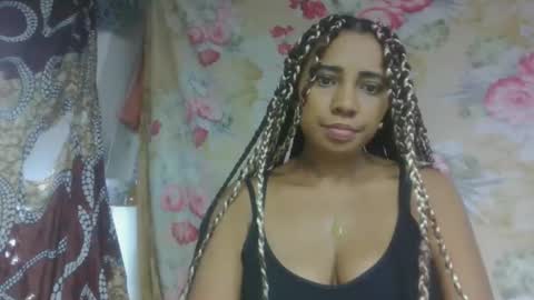 leatiana online show from 4, 4, 2026