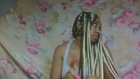 leatiana online show from 22, 4, 2026