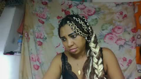 leatiana online show from 11, 5, 2026