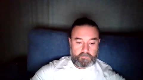 lecheare28 online show from 18, 11, 2025