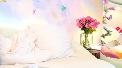 Snapshot of ledy_mary chatting on 28, 9, 2025 ledy mary online show from 28, 9, 2025