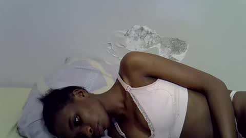 Snapshot of lee_shaz chatting on 28, 2, 2026 lee baby online show from 28, 2, 2026