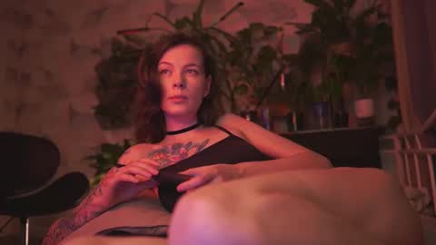 leekta online show from 4, 3, 2025