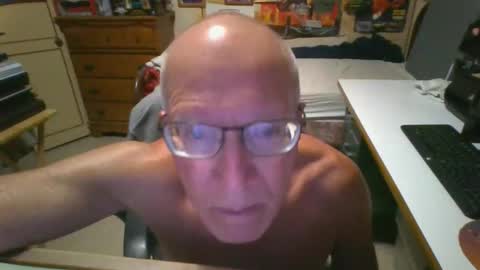 leezamm1132 online show from 21, 4, 2026