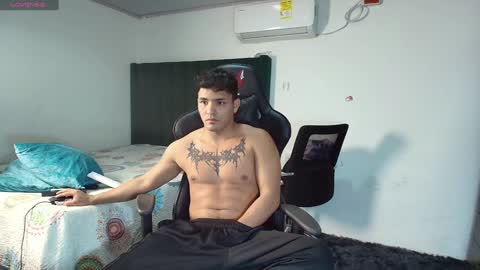 Snapshot of lei_77 chatting on 20, 1, 2025  Lei  online show from 20, 1, 2025
