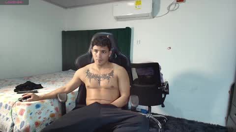 Snapshot of lei_77 chatting on 30, 1, 2025  Lei  online show from 30, 1, 2025