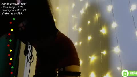 Snapshot of leia_bell chatting on 25, 1, 2025 hey Im Leia and I love rock online show from 25, 1, 2025