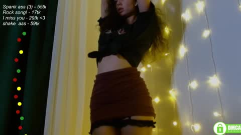 Snapshot of leia_bell chatting on 22, 2, 2025 hey Im Leia and I love rock online show from 22, 2, 2025