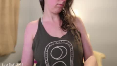 Snapshot of leiaswift chatting on 22, 2, 2026 Leia Swift online show from 22, 2, 2026