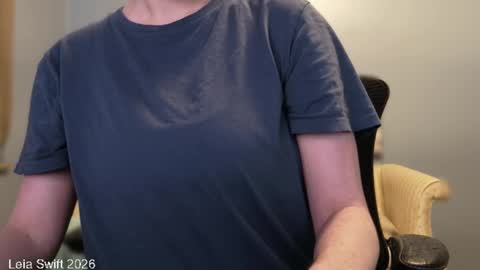 Snapshot of leiaswift chatting on 14, 3, 2026 Leia Swift online show from 14, 3, 2026