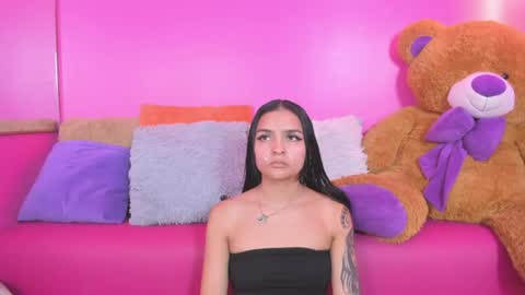 LEIGH ANGELS online show from 28, 5, 2026