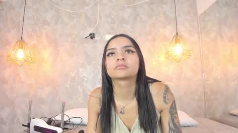 Snapshot of leigh_angels chatting on 15, 6, 2026 LEIGH ANGELS online show from 15, 6, 2026