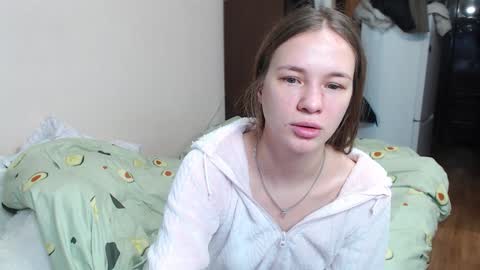 leila_bambi online show from 12, 1, 2025