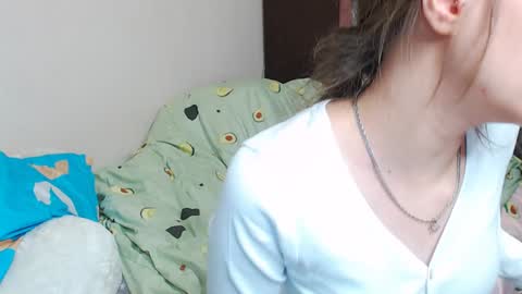 leila_bambi online show from 19, 1, 2025