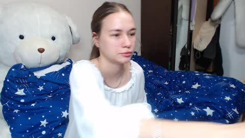 leila_bambi online show from 28, 1, 2025