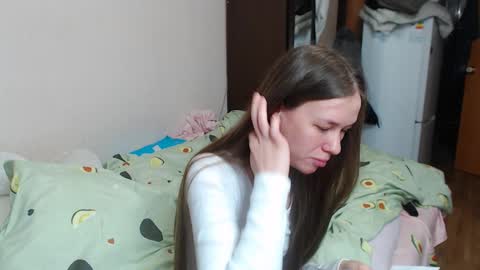 leila_bambi_ online show from 14, 1, 2025
