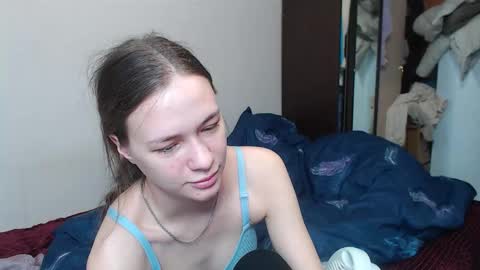 leila_bambi_ online show from 4, 3, 2025