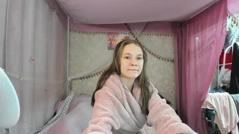 leila_bambi_ online show from 29, 3, 2026