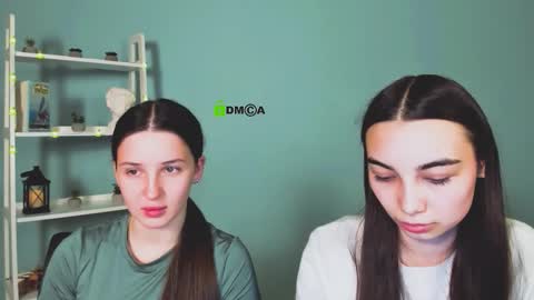 Snapshot of leila_viper_ chatting on 16, 12, 2025 leila_viper_ online show from 16, 12, 2025