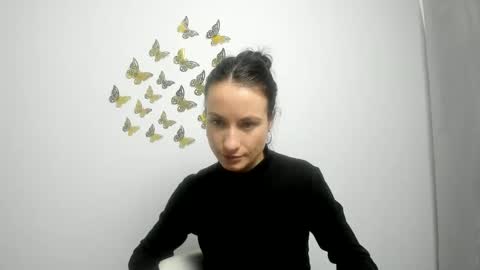 Snapshot of leilabloom chatting on 29, 1, 2025 leilabloom online show from 29, 1, 2025
