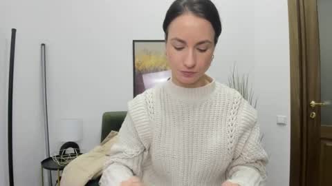 Snapshot of leilabloom chatting on 16, 2, 2025 leilabloom online show from 16, 2, 2025