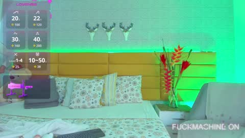   online show from 13, 9, 2025