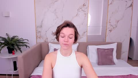 LeilaLawson online show from 26, 12, 2024