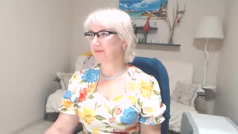 Snapshot of leilamays chatting on 3, 12, 2024 Leila Kinky online show from 3, 12, 2024