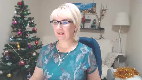Snapshot of leilamays chatting on 21, 12, 2024 Leila Kinky online show from 21, 12, 2024
