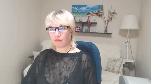 Snapshot of leilamays chatting on 22, 1, 2025 Leila Kinky online show from 22, 1, 2025