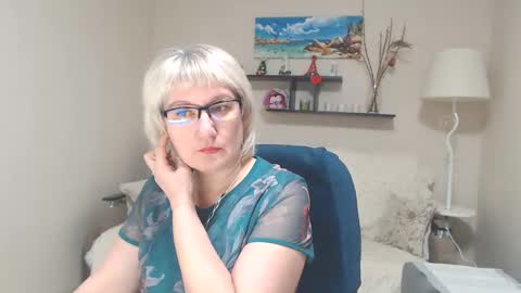Snapshot of leilamays chatting on 30, 1, 2025 Leila Kinky online show from 30, 1, 2025