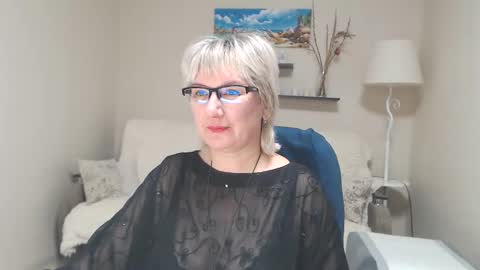 Snapshot of leilamays chatting on 10, 2, 2025 Leila Kinky online show from 10, 2, 2025