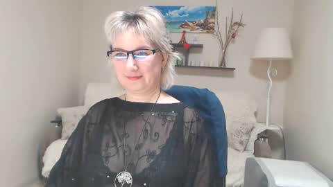 Snapshot of leilamays chatting on 12, 2, 2025 Leila Kinky online show from 12, 2, 2025