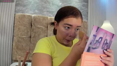 leilapons online show from 13, 1, 2026