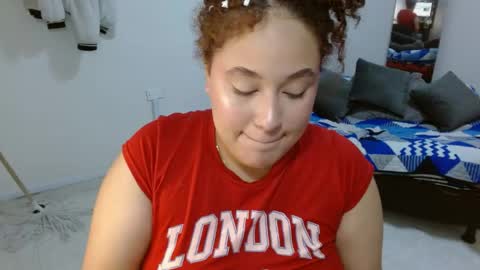 leilaprettysex online show from 11, 5, 2026