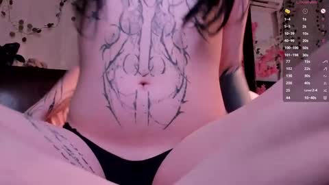 Snapshot of lein_bone chatting on 19, 9, 2025 Lein online show from 19, 9, 2025